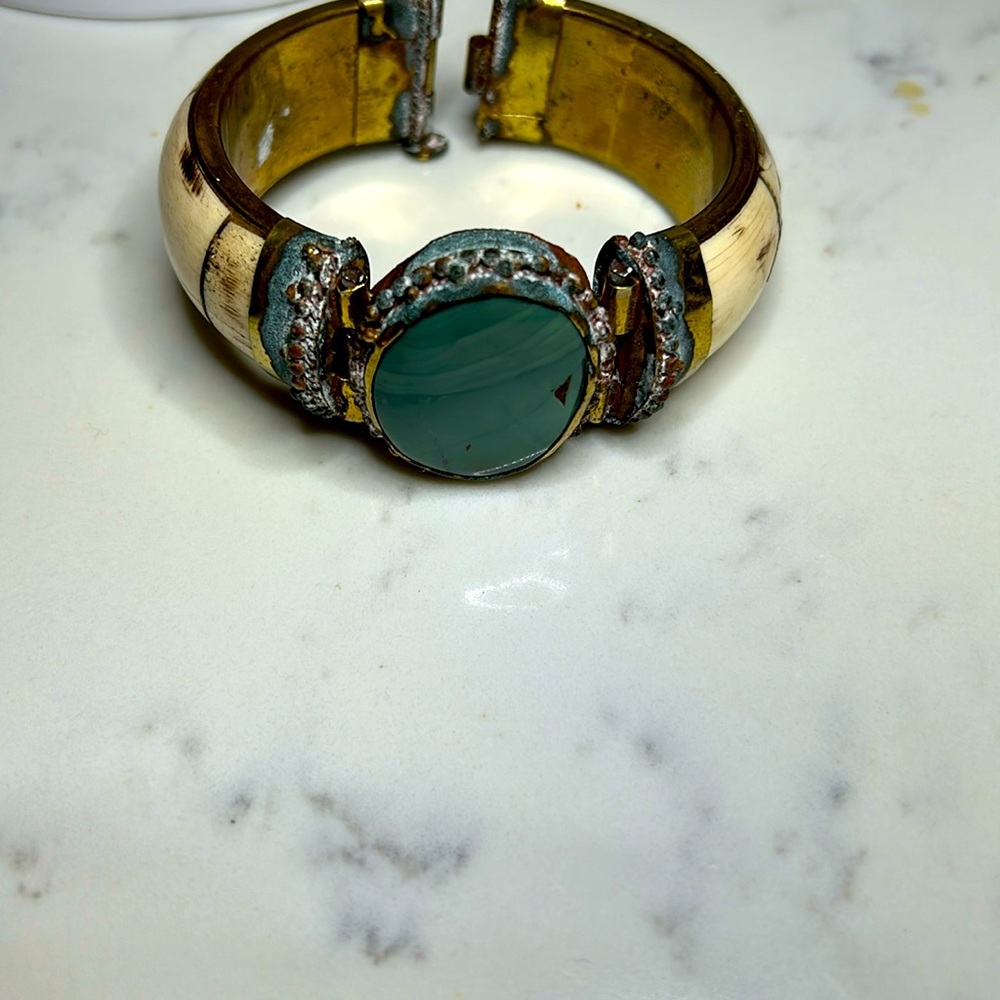 VTG Tanzania brass agate bangle bracelet cuff